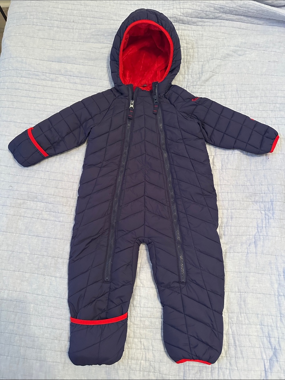 SNOZU SUIT